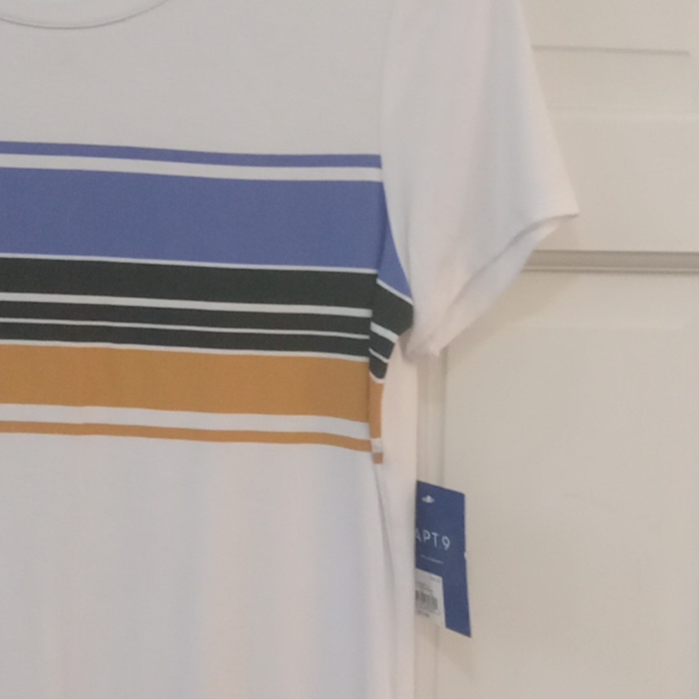 Apt. 9 Women's Short Sleeve Top - Picture 4 of 9